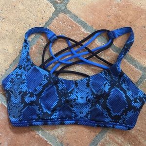 Lulu lemon multi cross royal blue snakeskin bra 6