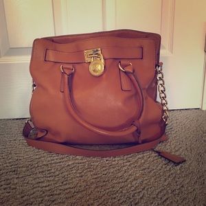 Michael Kors Hamilton Large Luggage