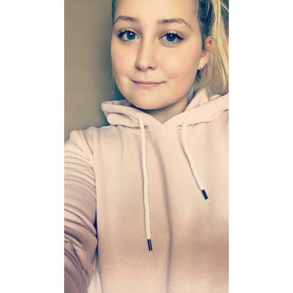 Meet your Posher, Hailee