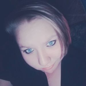 Meet your Posher, Gabby