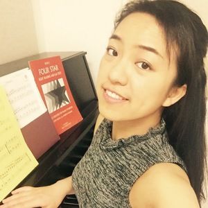 Meet your Posher, Flora