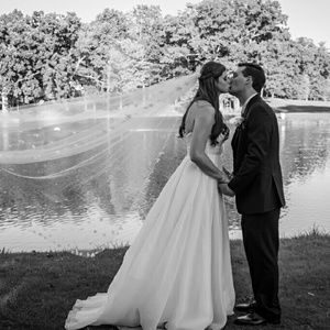 Meet your Posher, Caitlyn