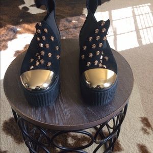 Black and Gold Platform Sneakers Black and Gold Platform Sneakers