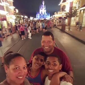 Meet your Posher, Lynn