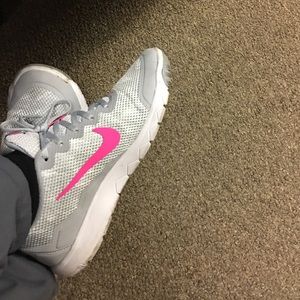 Meet your Posher, Maira