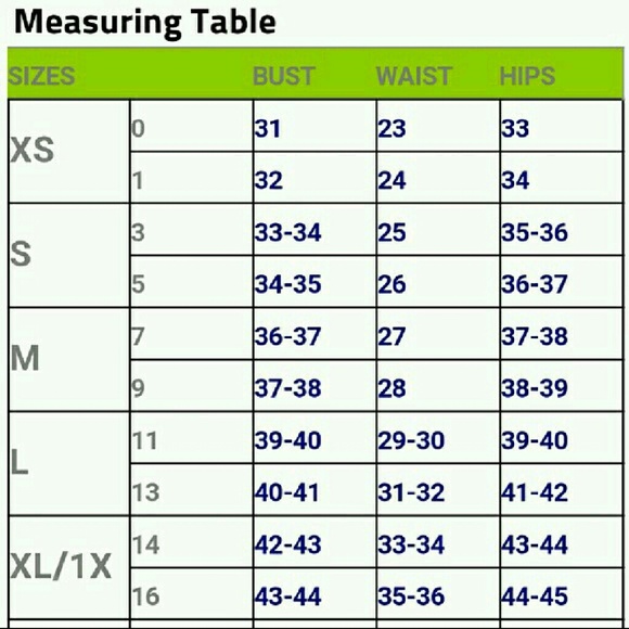 SALE! Beige checkered dress . - Picture 2 of 2