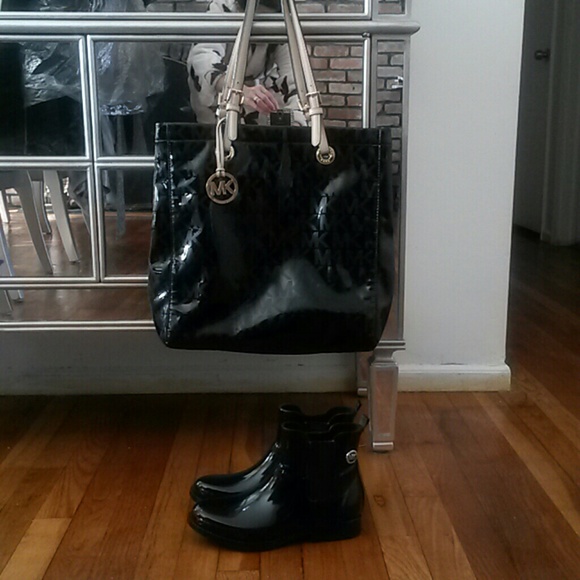 Michael Kors tote and boots