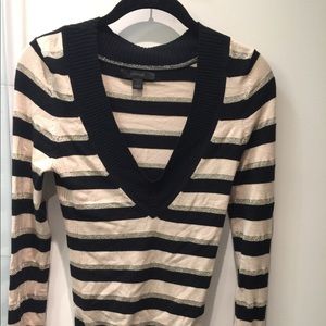 Express v neck sweater size S