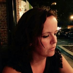 Meet your Posher, Angie