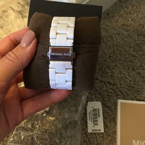 Michael Kors MK5300 white/mother of pearl Watch