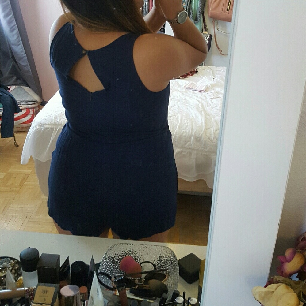 Romper - Picture 2 of 6