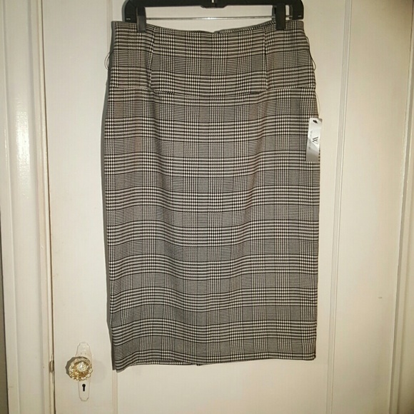 Worthington skirt