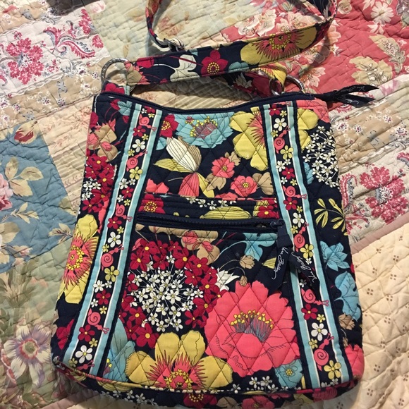 Cross body - Vera Bradley