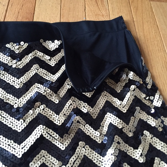 🎉HP🎉 Michael Kors sequined skirt Sz XL_2