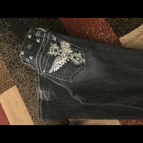 Destressed Miss Me jeans