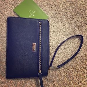 Brand new kate Spade Wristlet