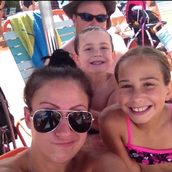 Meet your Posher, Michelle - Picture 4 of 4