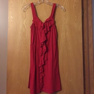 Cute ruffle red dress!