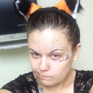 Meet your Posher, Mallory