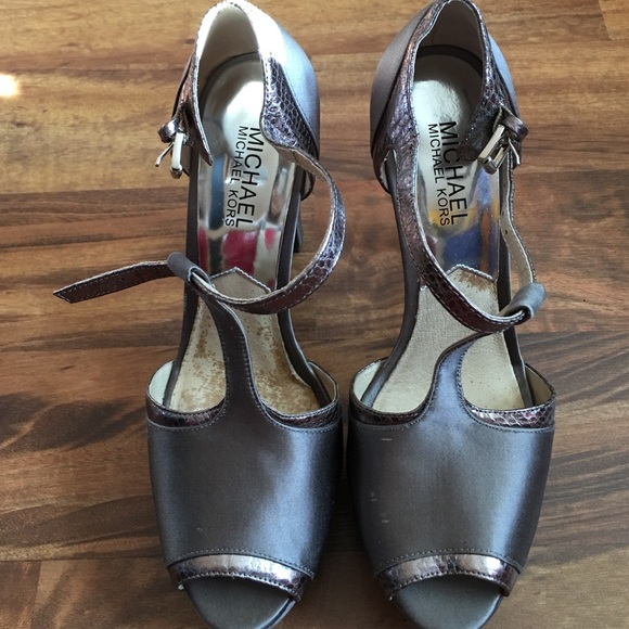 Michael Kors Collection beautiful heels