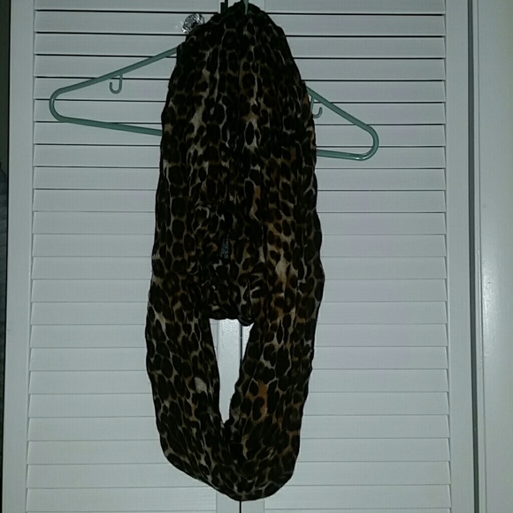 Express infinity scarf