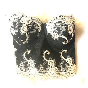 Black and white sexy bra!