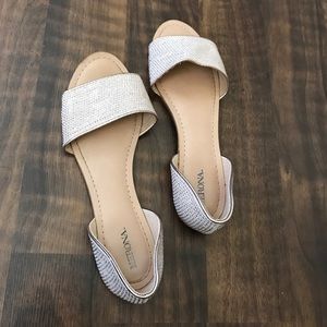 Merona flat sandals