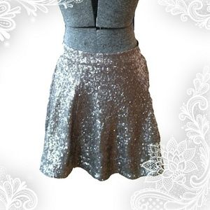 Sequined Tobi skirt
