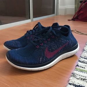 Nike FlyKnit 4.0 Barefoot Ride