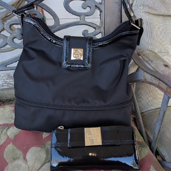 😍 Gorgeous Kate Spade w/gold hardware