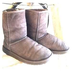 Ugg Classic Short Boot