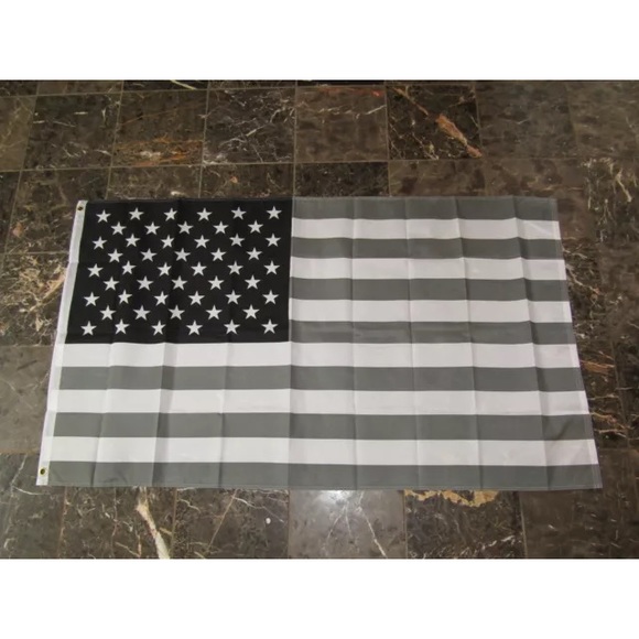 Grey American Flag - Picture 1 of 1
