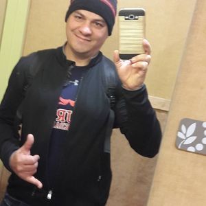 Meet your Posher, Sebastião pereira