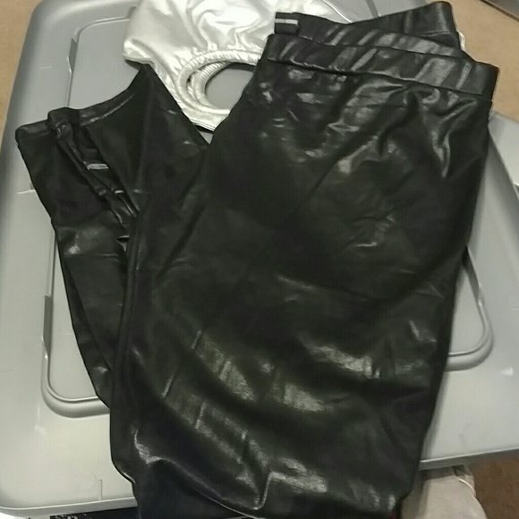 Black leather leggings
