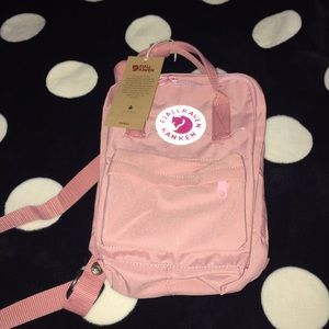 Fjallraven Kanken Mini Backpack