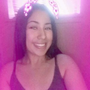 Meet your Posher, Clarissa