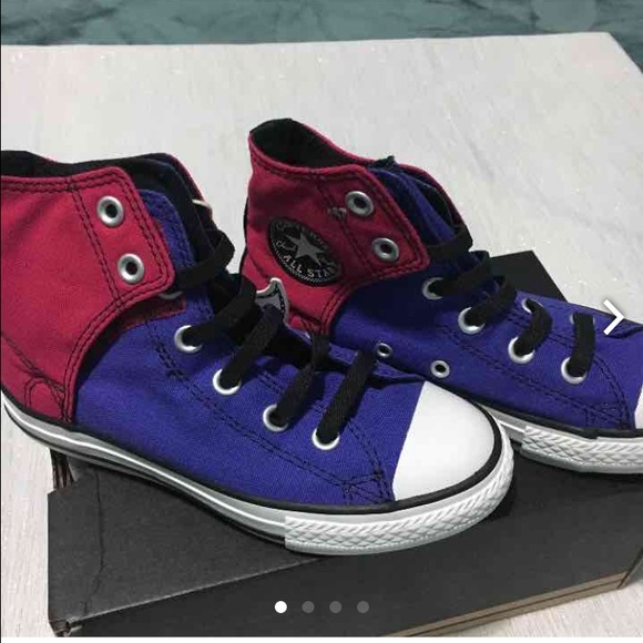 Converse All Star big kids size 1 NEW