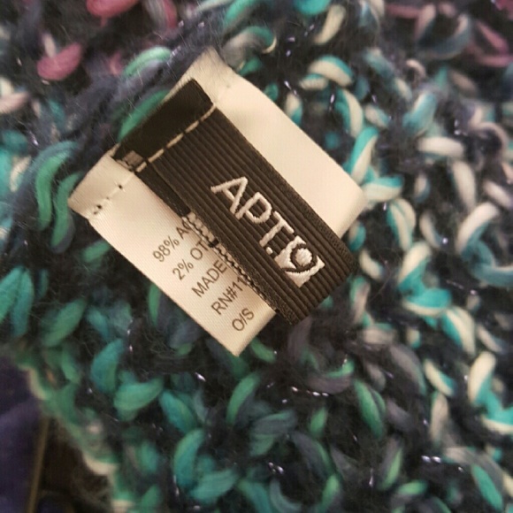 Infinity Scarf - Picture 3 of 3