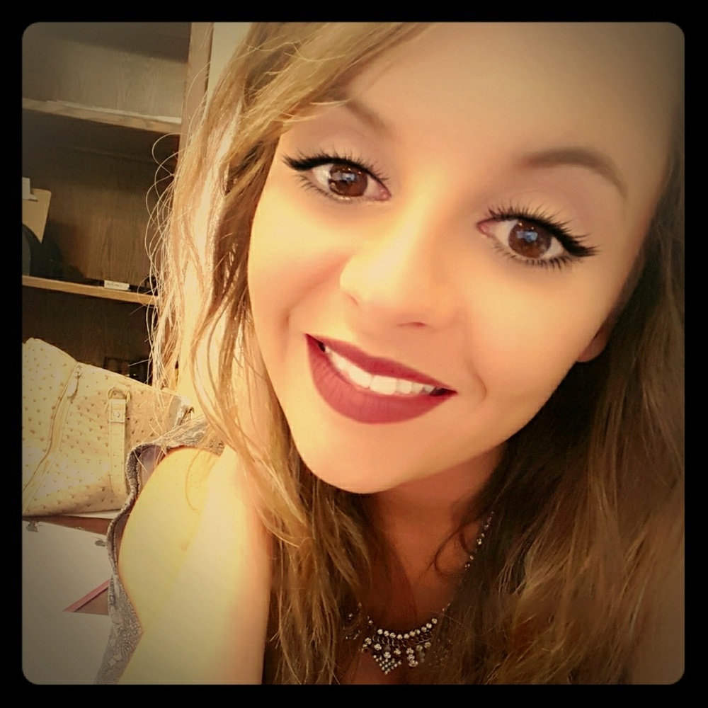Meet your Posher, Tiffany