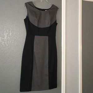 Worthington Size 4 sheath dress