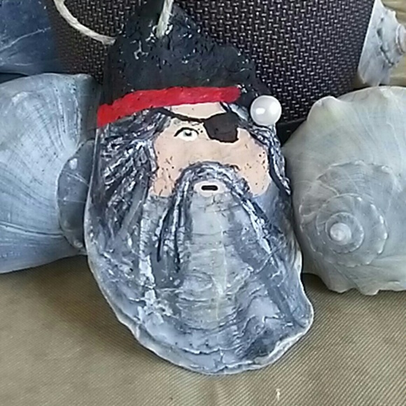 Pirate oyster ornament!