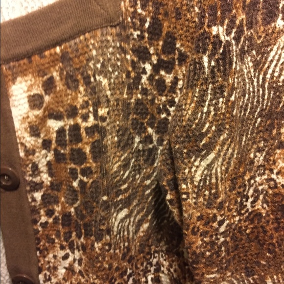 Sweater - Picture 3 of 3