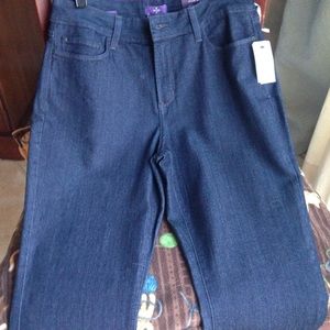 NYDJ petite 12  new slim leg