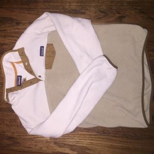 Lightly used Patagonia pullover!