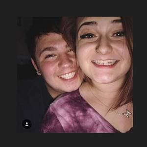 Meet your Posher, Marisa