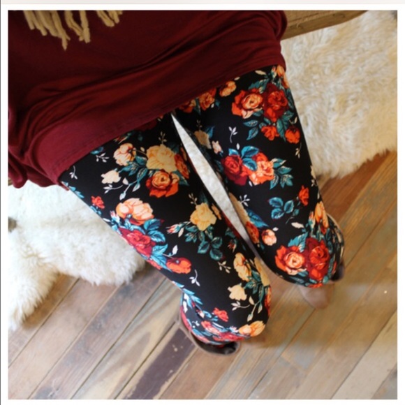 🎁BEST GIFT PICK🎁Size 14-18 Rose Floral Leggings