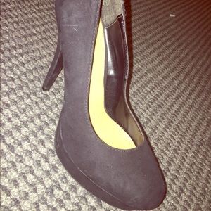 Lauren Conrad Black Pumps