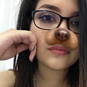 Meet your Posher, Emille