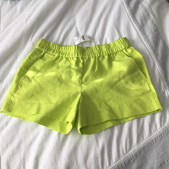 NWT J.Crew yellow/green shorts. Size 00.