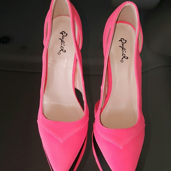 Pink heels